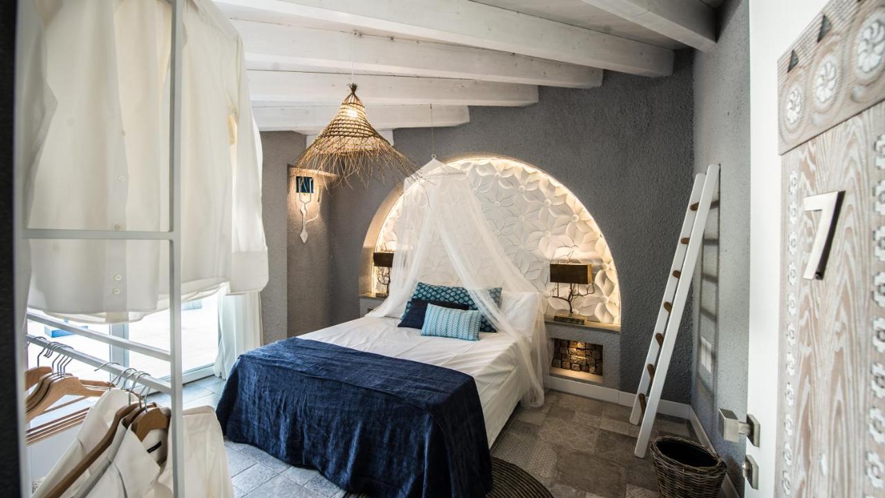 Capoblu Hotel Pula Ngoại thất bức ảnh